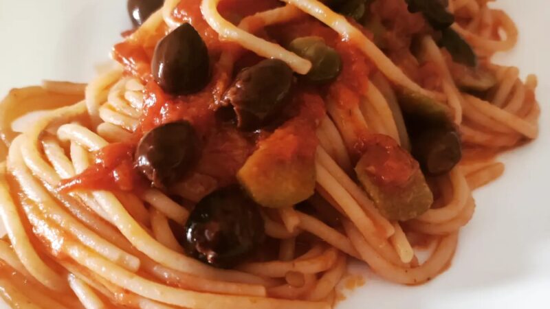La Ricetta: Spaghetti Eoliana